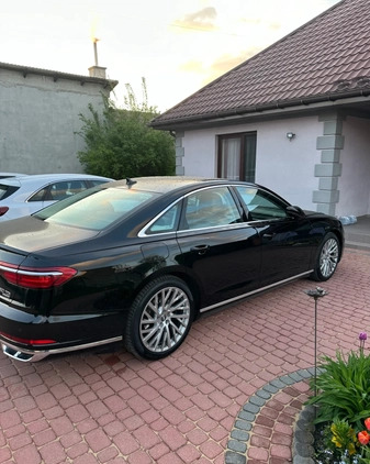 Audi A8 cena 295000 przebieg: 195000, rok produkcji 2020 z Stopnica małe 154